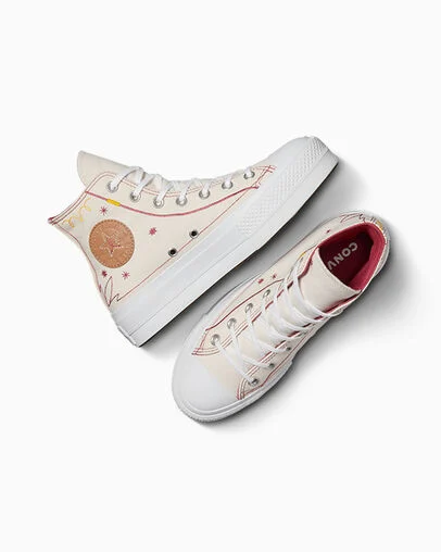 Chuck Taylor All Star Lift Platform Western Stitch Egret/Astrodust/Yellow, Angled View