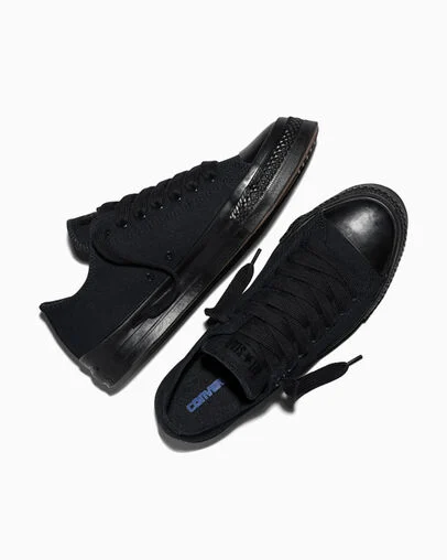 Chuck Taylor Throwback Black/Black/Black, Angled View