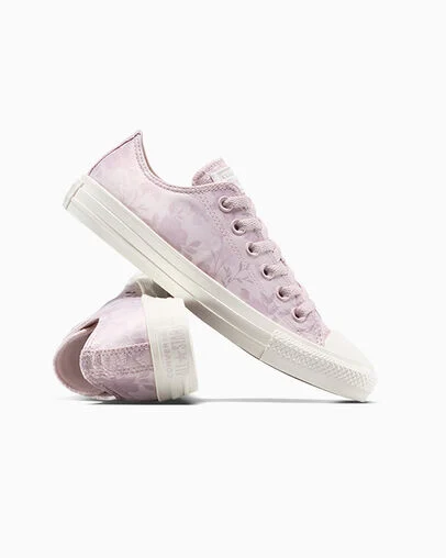 Chuck Taylor All Star Floral Satin Shy Flamingo/Egret, Detail Angle View