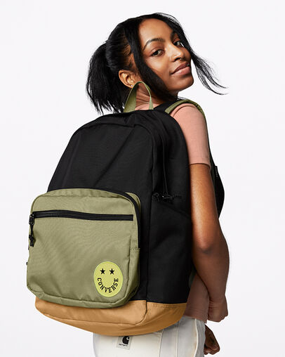 Happy Camper Go 2 Backpack Converse Black/Street Sage/Sob, Front View