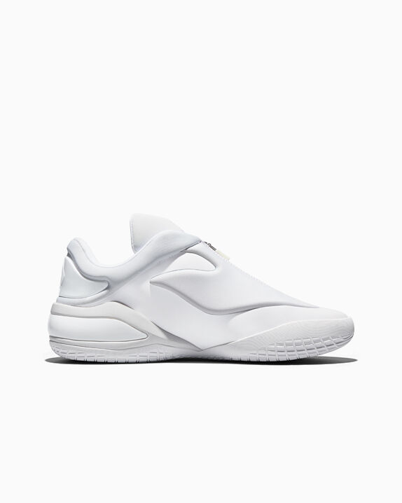 Shai 001 ホワイト Shai 001 'Clean Slate' - White/White – Feature