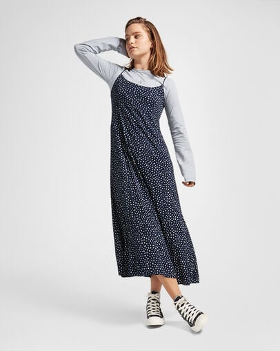 Chuck Taylor All Star 3D Flowers Black/Egret/Purple, On Foot Shot 1