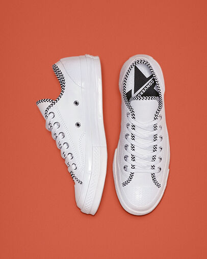 Chuck 70 VLTG Low Top White/Black/White