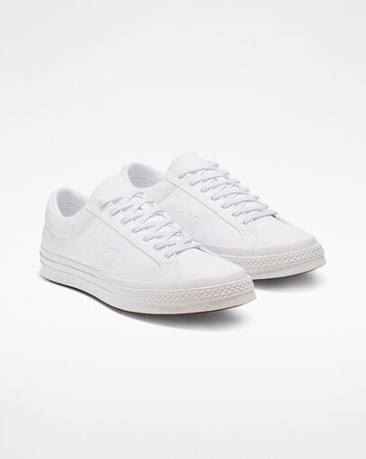 One Star Seasonal Color White/White/White