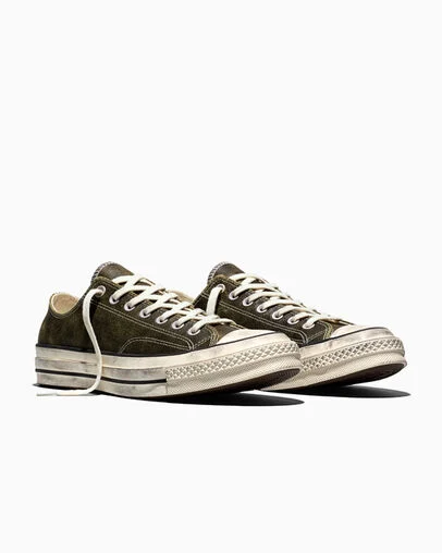 Chuck 70 Burnished Leather Moss Sauce/Egret/Black, Top and Side View