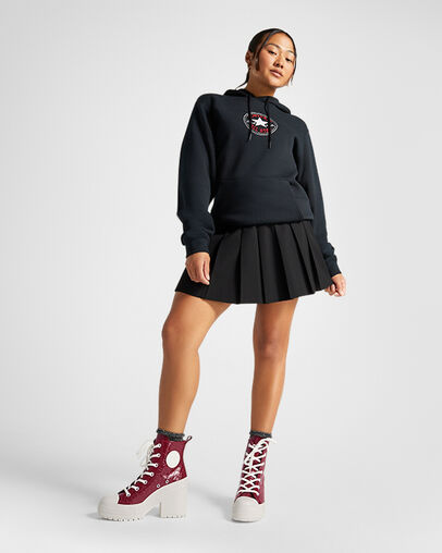 Chuck 70 De Luxe Heel Embossed Cabernet/Cabernet/Egret, On Foot Shot 1