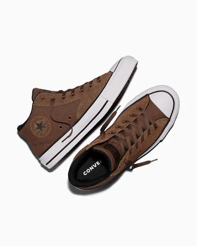 Chuck Taylor All Star Malden Street Heavy Duty Brown/Black/White, Angled View