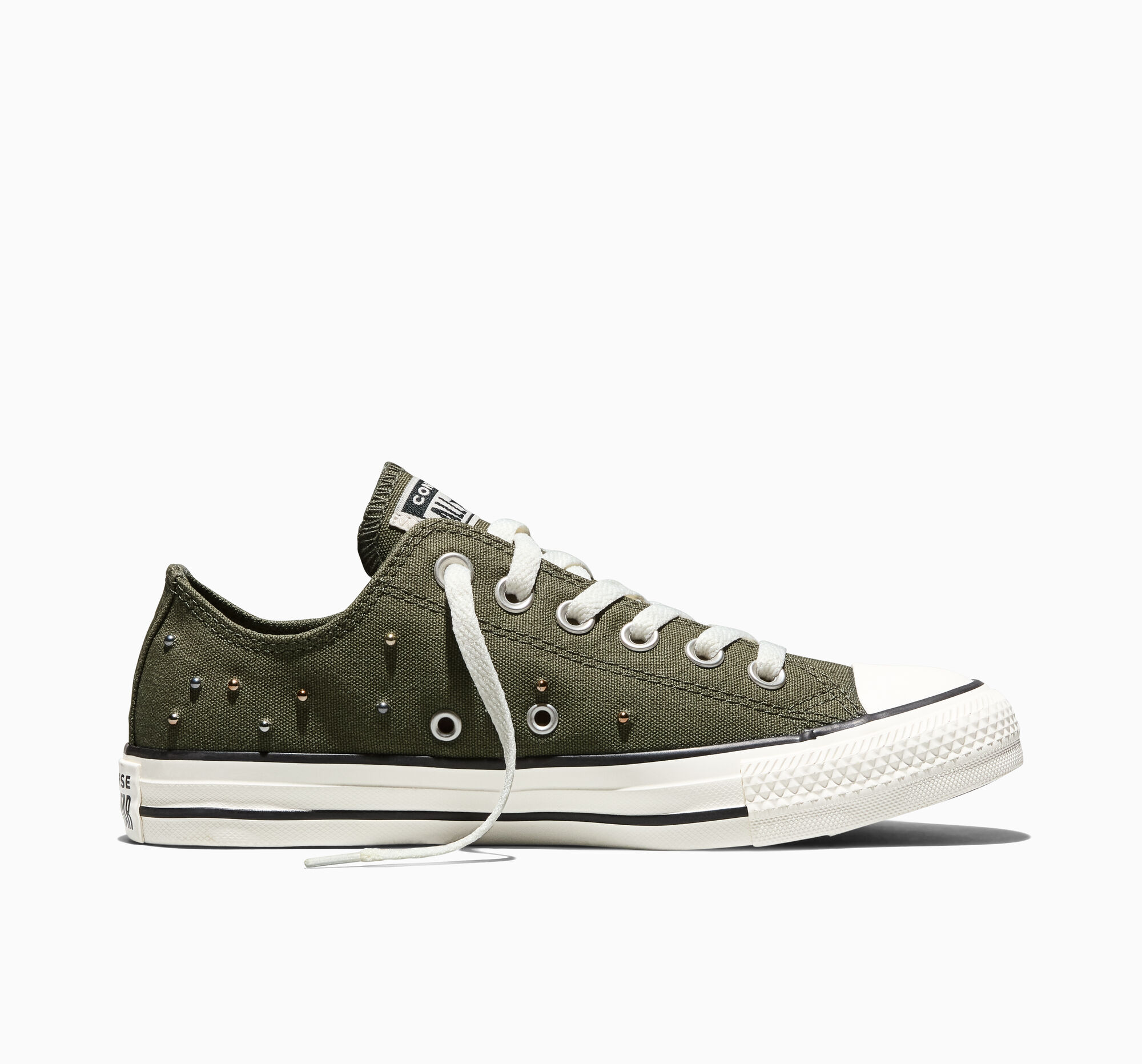 Chuck Taylor All Star Mini Studs Women's Low Top Shoe. Converse.com