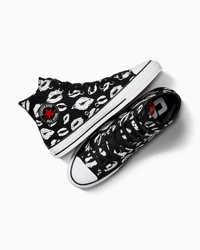 CONS Chuck Taylor All Star Pro Lips Black/White/Red, Angled View