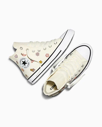 Chuck Taylor All Star Retro Embroidery Egret/Fresh Cut/Unearthed, Angled View