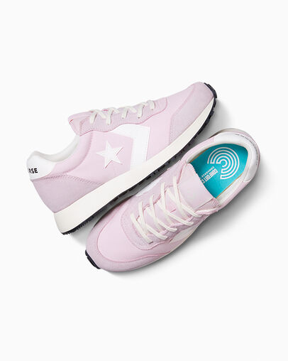 Converse Omega Trainer Summit Pink/Sugar Berry, Angled View