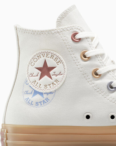 Chuck Taylor All Star Double Patch Vintage White/Gum Light Brown, Detail Angle View