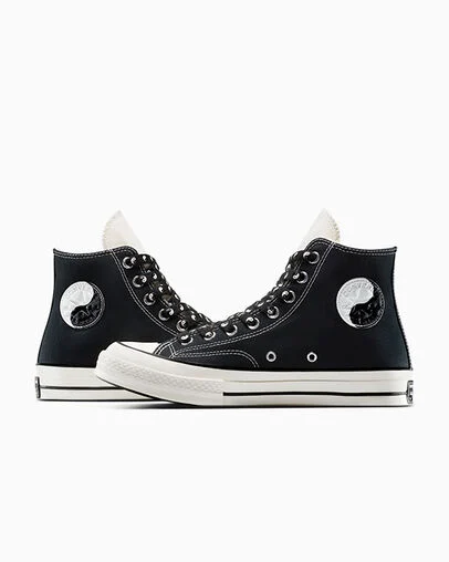 Chuck 70 All Star Yin-Yang Black/Egret/Black, Detail Angle View