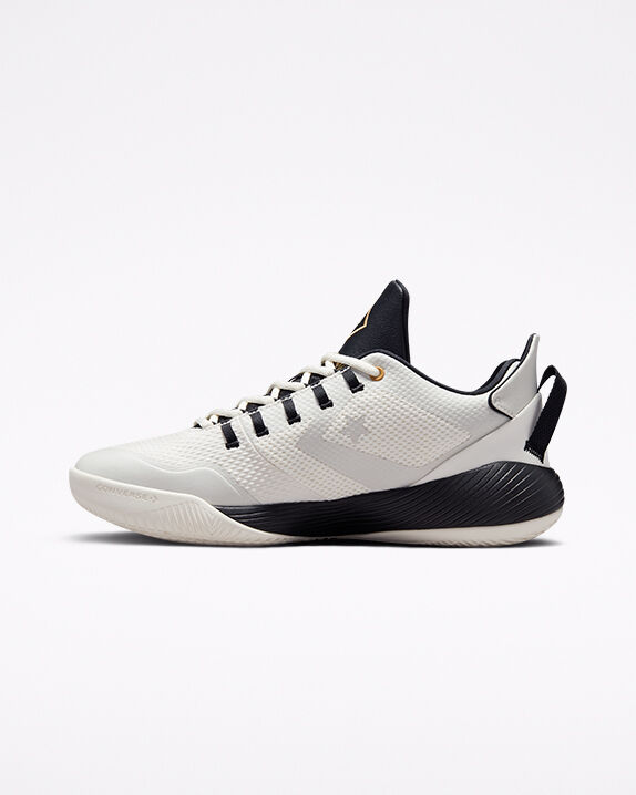 Basketball Shoes \u0026 Gear: Converse Hoops 