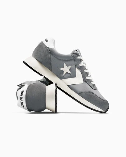 Converse Omega Trainer Sharkskin/Classic Grey, Detail Angle View