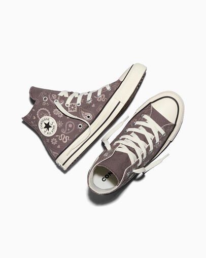 Chuck Taylor All Star Paisley Pop Pot Hole Plum/Bite The Dust, Angled View