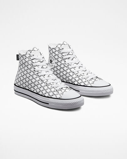 Chuck Taylor All Star Pro Bones White/Black/White, Angled View