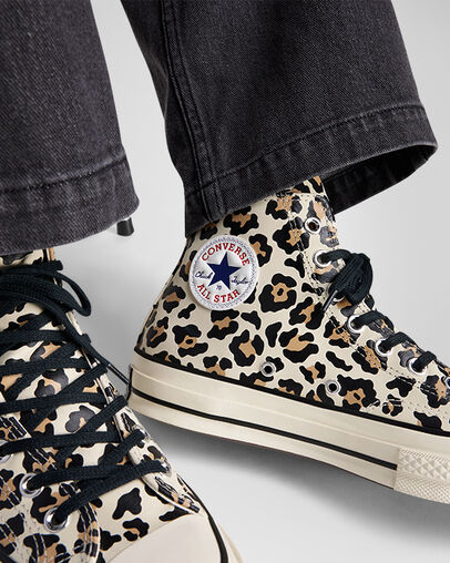 Chuck 70 Glow-In-The-Dark Leopard Print Egret/Light Fawn/Black, Reflective View