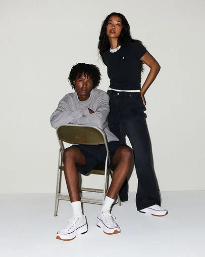 Run Star Hike Platform Canvas White/Black/Gum, On Foot Shot 1