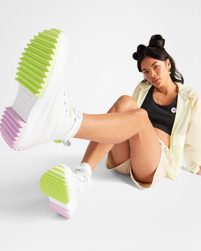 Run Star Hike Platform Utility Pop White/Citron This/Fossilized, On Foot Shot 2