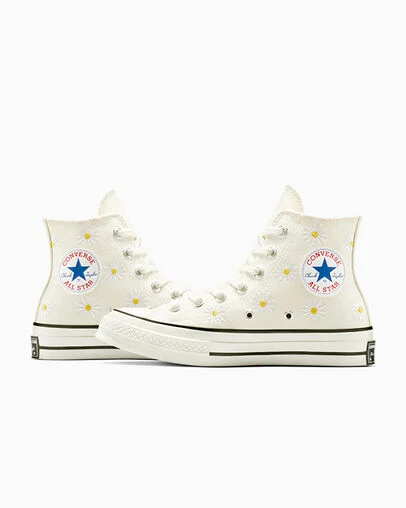 Chuck 70 Embroidered Daisies Egret/White/Black, Detail Angle View