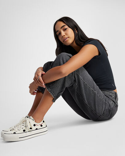 Chuck Taylor All Star Lift Platform Polka Dots Egret/Black/Days Ahead, On Foot Shot 2