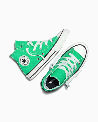 Chuck Taylor All Star Canvas Apex Green/White/Black, Angled View