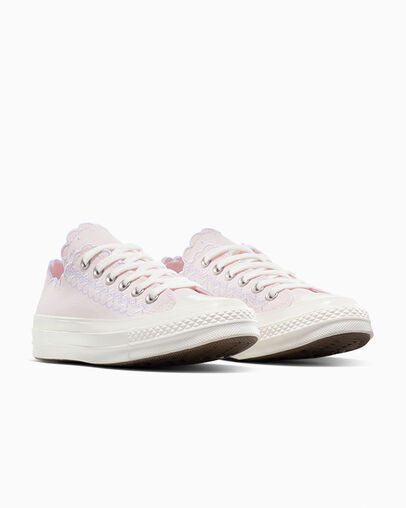 Chuck 70 Embroidered Sugar Berry/Vintage White, Top and Side View