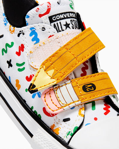 Chuck Taylor All Star Easy-On Doodles White/Yellow/Black, Detail Angle View