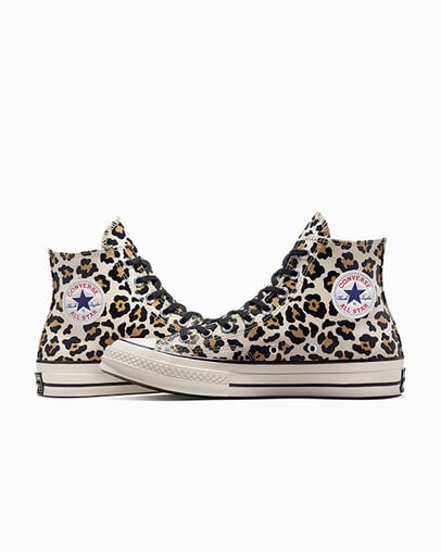 Chuck 70 Glow-In-The-Dark Leopard Print Egret/Light Fawn/Black, Detail Angle View