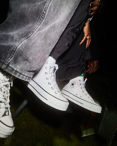 Chuck Taylor All Star Leather Platform White/Black/White, Detail Angle View