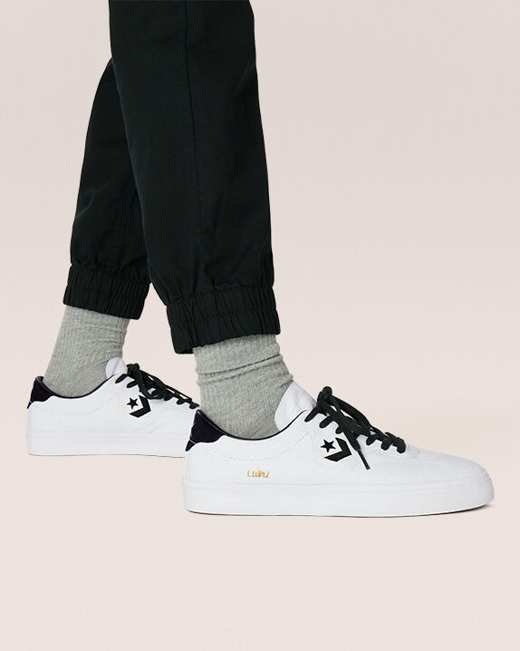 converse louie lopez