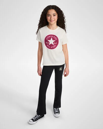 Classic T-Shirt Egret, Full Body View