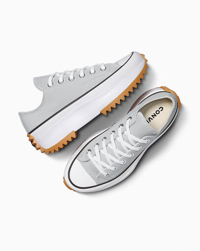 Run Star Hike Grey Area/White/Gum Honey, Angled View