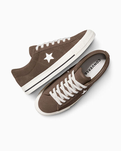 One Star 95 Grounded/Black/Vintage White