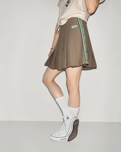 Retro Track Relaxed Pleat Skirt Taupe, Back View