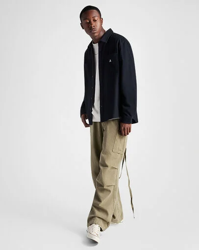 Button-Down Shirt Converse Black, Full Body View