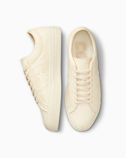 One Star Pro Herringbone Soft Dune/Egret, Detail Angle View