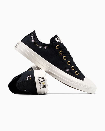 Chuck Taylor All Star Cosmic Embroidery Black/Egret/Altitude Lilac, Detail Angle View