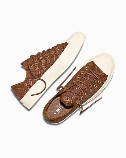 Chuck 70 Woven Leather Unearthed/Unearthed/Egret, Angled View
