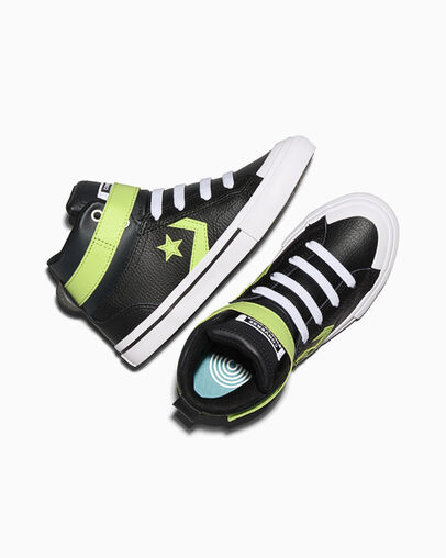 Pro Blaze Strap Leather Black/Neon Mantis Green/White, Angled View