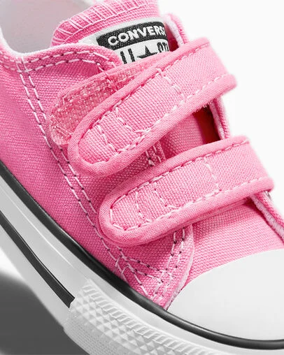 Chuck Taylor All Star Easy-On Canvas Pink, Detail Angle View