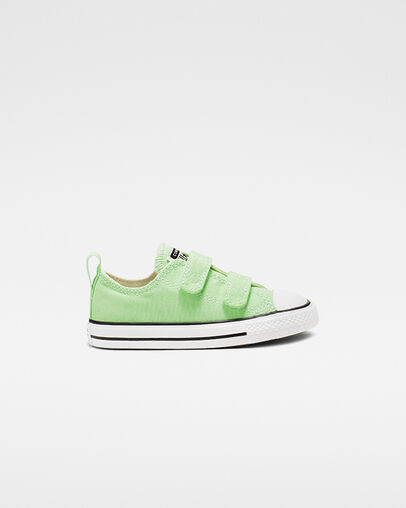 Seasonal Color Easy-On Chuck Taylor All Star Lt. Aphid Green