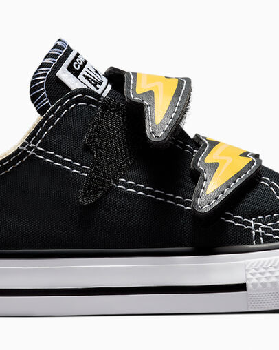 Chuck Taylor All Star Electric Bolt Easy-On Black/Golden Wren, Detail Angle View
