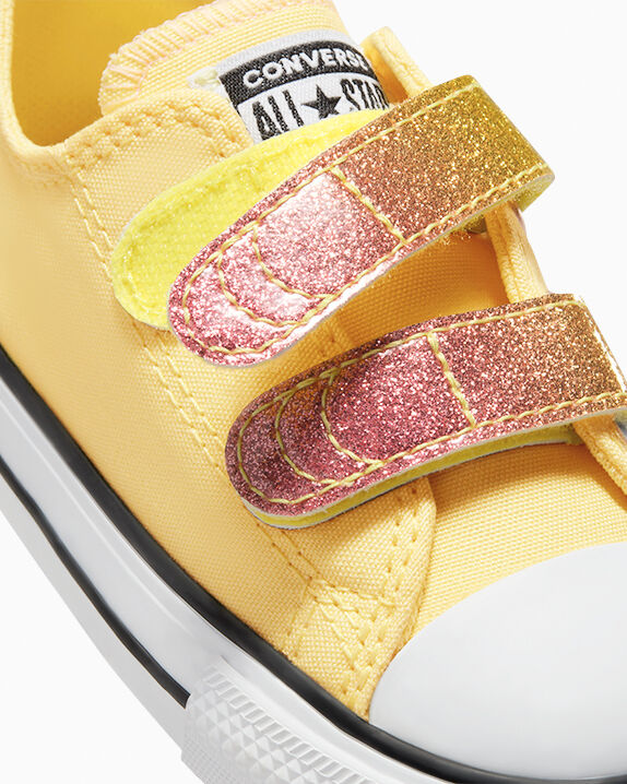 nude converse size 4