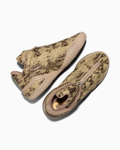 SHAI 001 Premium Slither, Angled View