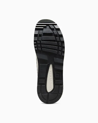 Wave Trainer Barely Grey/Vintage White, Outsole View