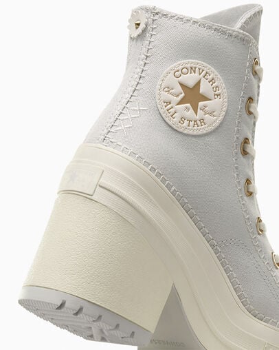 Chuck 70 De Luxe Heel Platform Crafted Stitching Fossilized Grey/Egret/Egret, Detail Angle View