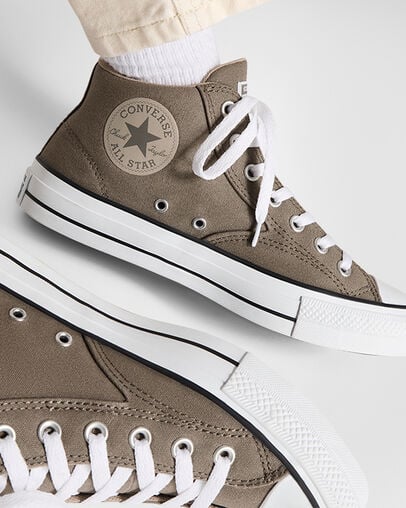 Chuck Taylor All Star Malden Street Classic Taupe/Vintage Cargo, On Foot Shot 2