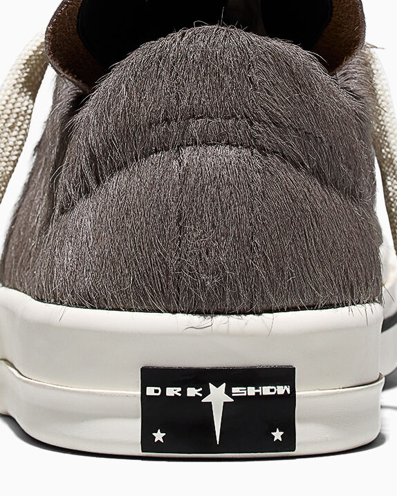 Classic Leather Shoes. Converse.com